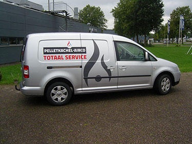 Van de bedrijfswagen van SecuCamera maakte CQ Reclame een opvallende verschijning