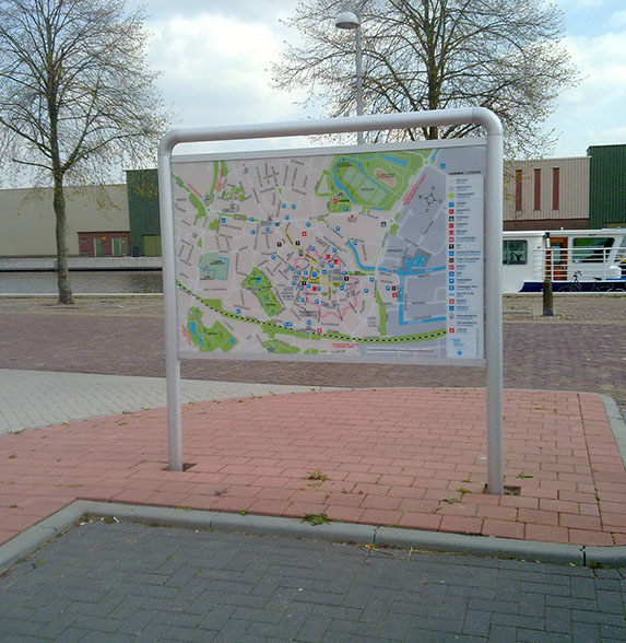 Winschoten heeft veel te bieden! Op dit informatiebord staan de 'dingen om te doen' overzichtelijk en duidelijk op de kaart