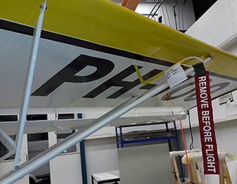 Medewerkers van Gepetto bezorgen pizza's in italiaanse stijl dankzij een treffend ontwerp van CQ Reclame